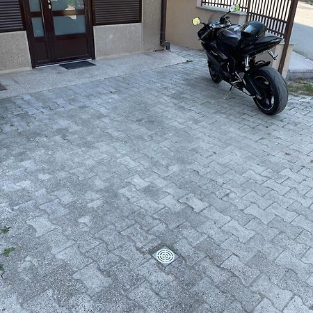 Bora Apartmani - Free Parking - City Center Vranje Eksteriør bilde