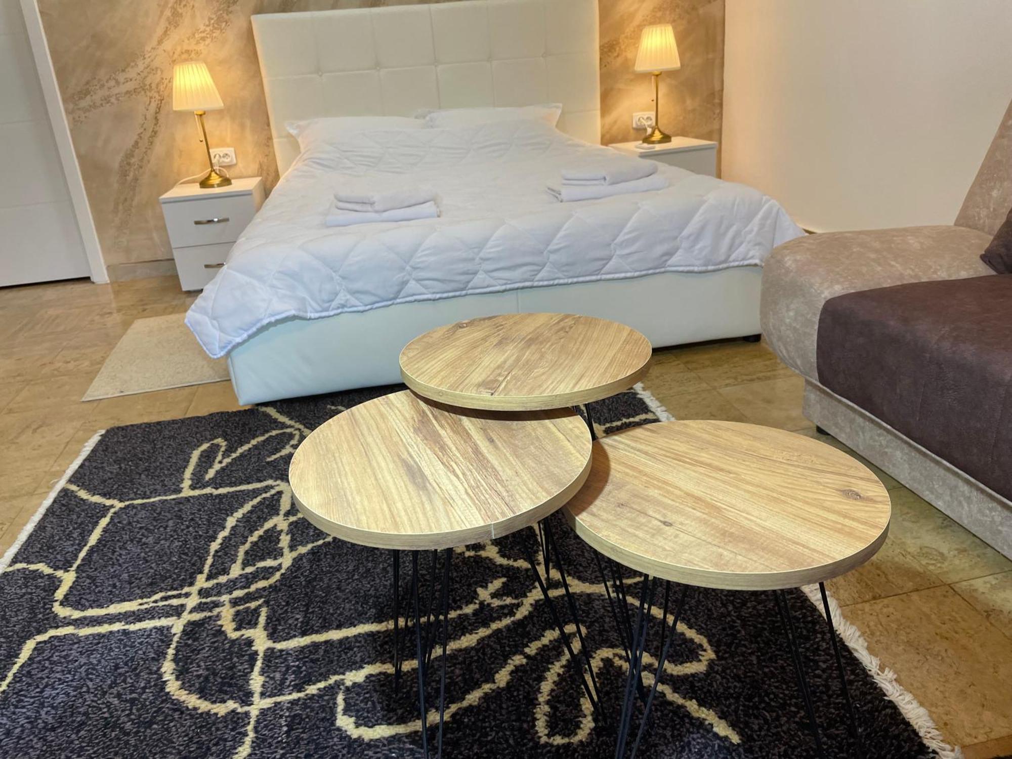 Bora Apartmani - Free Parking - City Center Vranje Eksteriør bilde